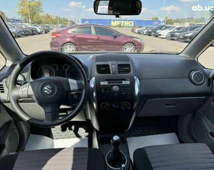 Сузуки СХ4, объемом двигателя 0 л и пробегом 206 тыс. км за 8600 $, фото 10 на Automoto.ua