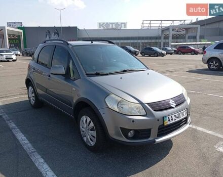 Серый Сузуки СХ4, объемом двигателя 1.6 л и пробегом 300 тыс. км за 5700 $, фото 1 на Automoto.ua