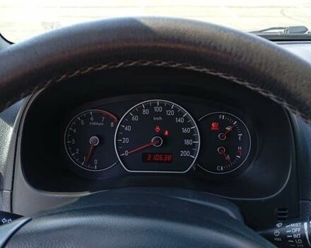 Серый Сузуки СХ4, объемом двигателя 1.6 л и пробегом 300 тыс. км за 5700 $, фото 12 на Automoto.ua