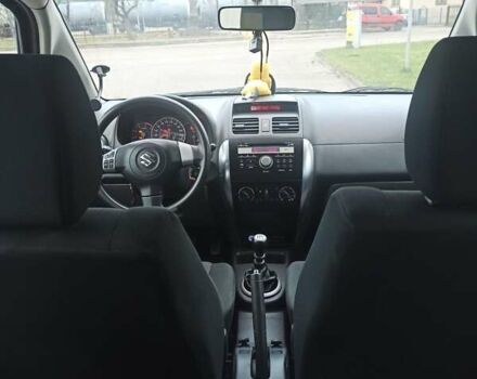 Серый Сузуки СХ4, объемом двигателя 1.56 л и пробегом 230 тыс. км за 6300 $, фото 6 на Automoto.ua