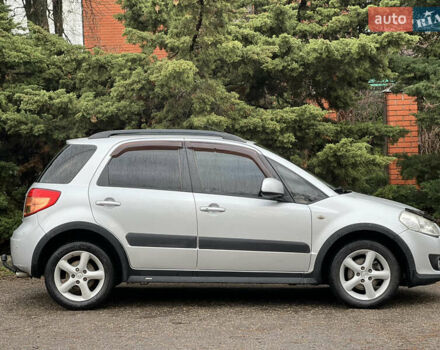 Серый Сузуки СХ4, объемом двигателя 1.59 л и пробегом 209 тыс. км за 5150 $, фото 4 на Automoto.ua
