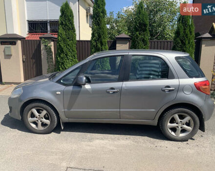 Серый Сузуки СХ4, объемом двигателя 1.6 л и пробегом 220 тыс. км за 7000 $, фото 3 на Automoto.ua