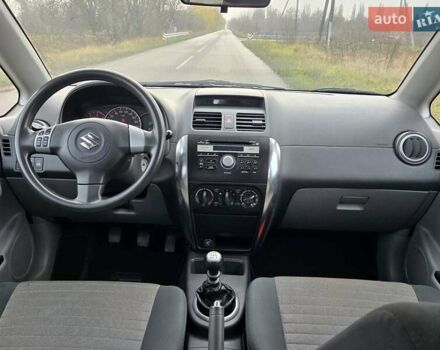 Серый Сузуки СХ4, объемом двигателя 1.6 л и пробегом 175 тыс. км за 5800 $, фото 17 на Automoto.ua