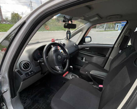 Серый Сузуки СХ4, объемом двигателя 1.59 л и пробегом 234 тыс. км за 7000 $, фото 10 на Automoto.ua