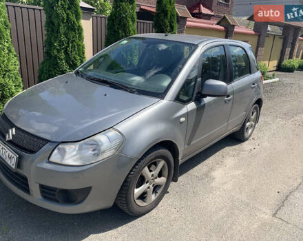 Серый Сузуки СХ4, объемом двигателя 1.6 л и пробегом 220 тыс. км за 7000 $, фото 2 на Automoto.ua