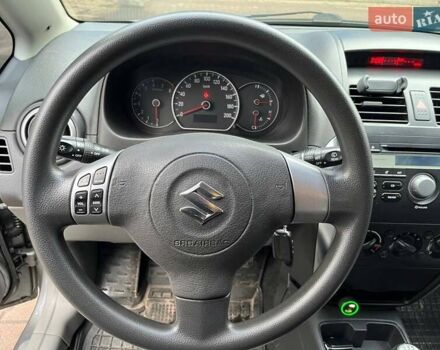 Серый Сузуки СХ4, объемом двигателя 1.6 л и пробегом 148 тыс. км за 5200 $, фото 9 на Automoto.ua