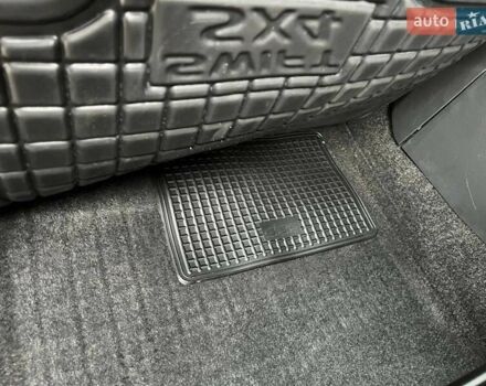 Серый Сузуки СХ4, объемом двигателя 1.6 л и пробегом 148 тыс. км за 5200 $, фото 14 на Automoto.ua