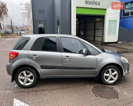 Серый Сузуки СХ4, объемом двигателя 1.6 л и пробегом 148 тыс. км за 5200 $, фото 3 на Automoto.ua