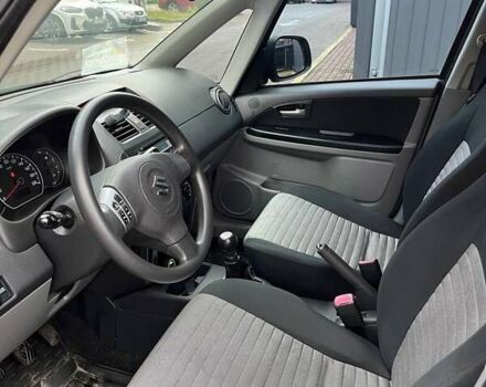 Серый Сузуки СХ4, объемом двигателя 1.6 л и пробегом 148 тыс. км за 5200 $, фото 8 на Automoto.ua