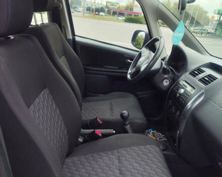 Серый Сузуки СХ4, объемом двигателя 1.59 л и пробегом 232 тыс. км за 6100 $, фото 8 на Automoto.ua