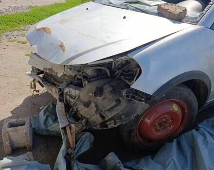 Сузуки СХ4 2010 в Харькове на Automoto.ua Серый Сузуки СХ4, объемом двигателя 1.6 л и пробегом 120 тыс. км за 1350 $, фото 1 на Automoto.ua