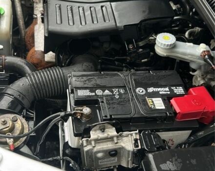 Серый Сузуки СХ4, объемом двигателя 1.6 л и пробегом 243 тыс. км за 7000 $, фото 7 на Automoto.ua