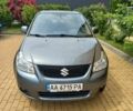 Серый Сузуки СХ4, объемом двигателя 1.59 л и пробегом 250 тыс. км за 5500 $, фото 1 на Automoto.ua