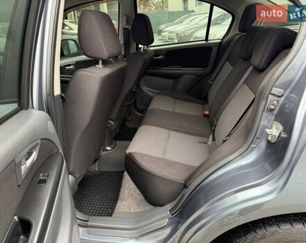 Серый Сузуки СХ4, объемом двигателя 1.6 л и пробегом 106 тыс. км за 6500 $, фото 13 на Automoto.ua