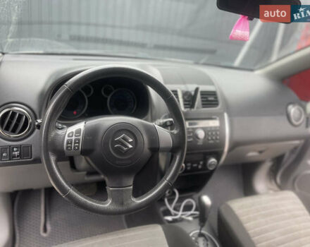 Сузуки СХ4 2010 в Черкассах на Automoto.ua Серый Сузуки СХ4, объемом двигателя 1.6 л и пробегом 245 тыс. км за 9300 $, фото 5 на Automoto.ua