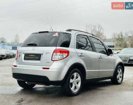 Сірий Сузукі СХ4, об'ємом двигуна 2 л та пробігом 187 тис. км за 7800 $, фото 9 на Automoto.ua