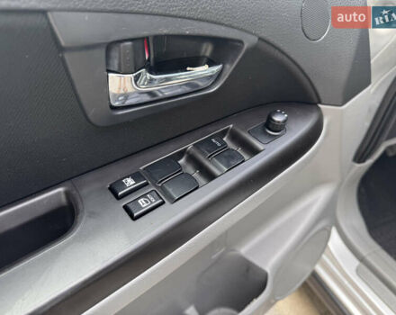 Серый Сузуки СХ4, объемом двигателя 1.6 л и пробегом 160 тыс. км за 8200 $, фото 14 на Automoto.ua