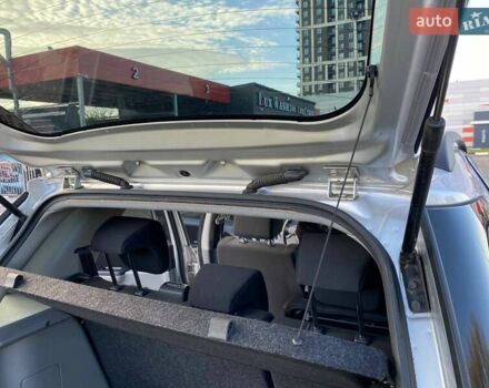 Серый Сузуки СХ4, объемом двигателя 1.59 л и пробегом 82 тыс. км за 9453 $, фото 7 на Automoto.ua