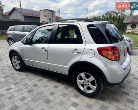 Серый Сузуки СХ4, объемом двигателя 1.6 л и пробегом 160 тыс. км за 8200 $, фото 9 на Automoto.ua