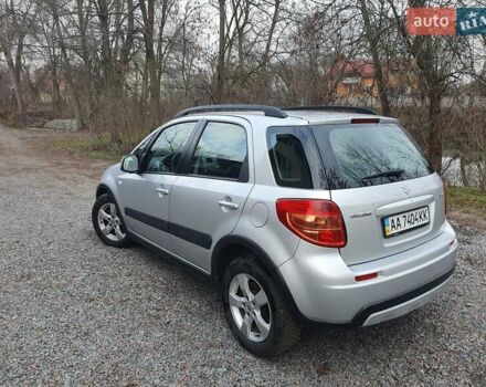 Серый Сузуки СХ4, объемом двигателя 1.6 л и пробегом 118 тыс. км за 9500 $, фото 3 на Automoto.ua