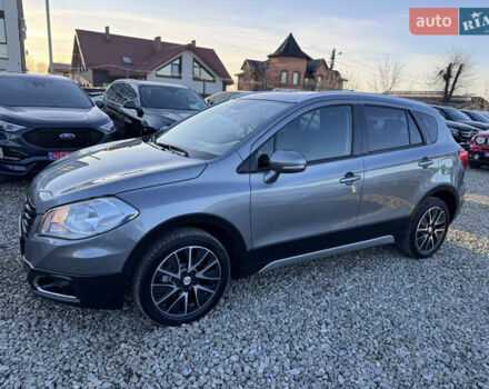 Серый Сузуки СХ4, объемом двигателя 1.6 л и пробегом 248 тыс. км за 9600 $, фото 3 на Automoto.ua