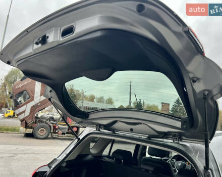 Сузуки СХ4 2014 в Житомире на Automoto.ua Серый Сузуки СХ4, объемом двигателя 1.59 л и пробегом 125 тыс. км за 14500 $, фото 27 на Automoto.ua