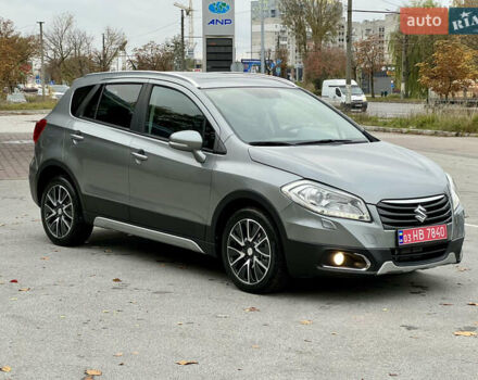 Сузуки СХ4 2014 в Житомире на Automoto.ua Серый Сузуки СХ4, объемом двигателя 1.59 л и пробегом 125 тыс. км за 14500 $, фото 3 на Automoto.ua