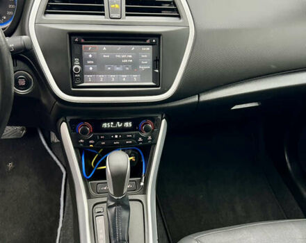 Сірий Сузукі СХ4, об'ємом двигуна 1.6 л та пробігом 126 тис. км за 13999 $, фото 25 на Automoto.ua