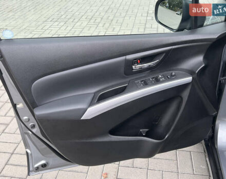 Сузуки СХ4 2014 в Житомире на Automoto.ua Серый Сузуки СХ4, объемом двигателя 1.6 л и пробегом 109 тыс. км за 13999 $, фото 30 на Automoto.ua