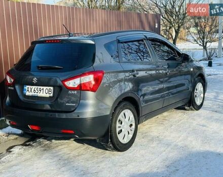 Серый Сузуки СХ4, объемом двигателя 1.59 л и пробегом 70 тыс. км за 15450 $, фото 4 на Automoto.ua
