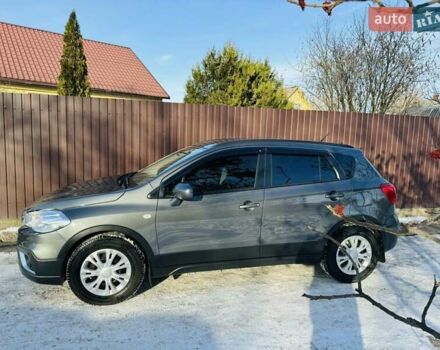 Серый Сузуки СХ4, объемом двигателя 1.59 л и пробегом 70 тыс. км за 15450 $, фото 2 на Automoto.ua