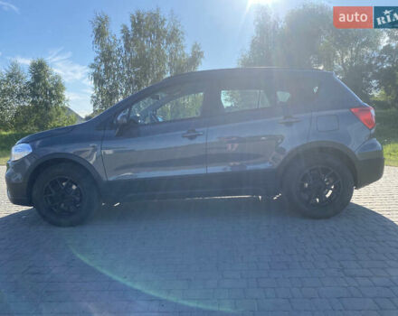 Серый Сузуки СХ4, объемом двигателя 1.59 л и пробегом 128 тыс. км за 13600 $, фото 6 на Automoto.ua