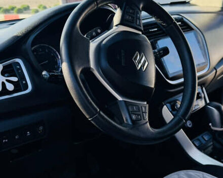 Серый Сузуки СХ4, объемом двигателя 1.6 л и пробегом 80 тыс. км за 16000 $, фото 4 на Automoto.ua