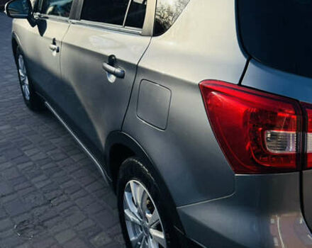 Серый Сузуки СХ4, объемом двигателя 1.6 л и пробегом 80 тыс. км за 16000 $, фото 2 на Automoto.ua