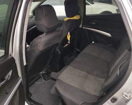 Серый Сузуки СХ4, объемом двигателя 1.59 л и пробегом 117 тыс. км за 15300 $, фото 2 на Automoto.ua