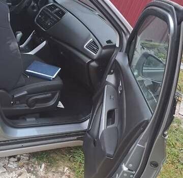 Сірий Сузукі СХ4, об'ємом двигуна 1.59 л та пробігом 67 тис. км за 6800 $, фото 9 на Automoto.ua