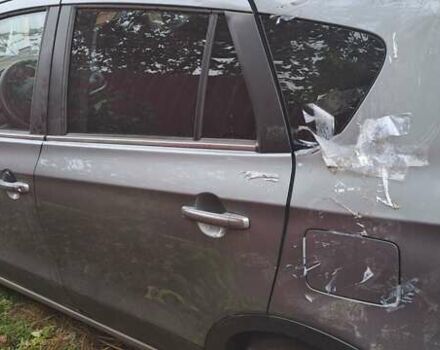 Сірий Сузукі СХ4, об'ємом двигуна 1.59 л та пробігом 67 тис. км за 6800 $, фото 5 на Automoto.ua