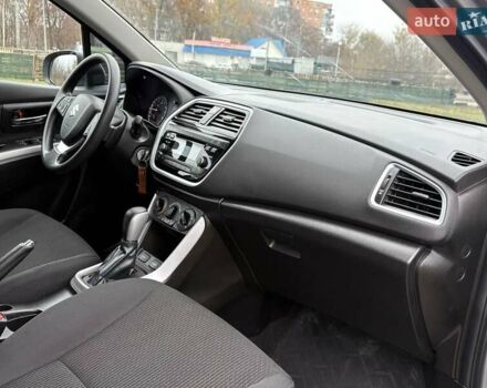 Серый Сузуки СХ4, объемом двигателя 1.59 л и пробегом 39 тыс. км за 17500 $, фото 22 на Automoto.ua