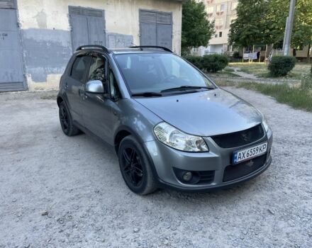 Серый Сузуки СХ4, объемом двигателя 1.6 л и пробегом 250 тыс. км за 3850 $, фото 1 на Automoto.ua