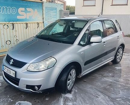 Серый Сузуки СХ4, объемом двигателя 1.59 л и пробегом 389 тыс. км за 3000 $, фото 1 на Automoto.ua