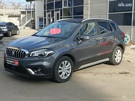Сузуки СХ4 2018 в Харькове на Automoto.ua Серый Сузуки СХ4, объемом двигателя 1.4 л и пробегом 36 тыс. км за 17990 $, фото 1 на Automoto.ua