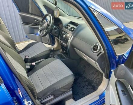 Сузуки СХ4 2007 в Ровно на Automoto.ua Синий Сузуки СХ4, объемом двигателя 1.6 л и пробегом 180 тыс. км за 6000 $, фото 12 на Automoto.ua