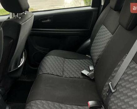 Синій Сузукі СХ4, об'ємом двигуна 2 л та пробігом 192 тис. км за 6999 $, фото 30 на Automoto.ua