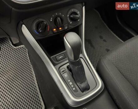 Синій Сузукі СХ4, об'ємом двигуна 1.6 л та пробігом 47 тис. км за 15424 $, фото 13 на Automoto.ua