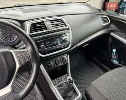 Синий Сузуки СХ4, объемом двигателя 1.59 л и пробегом 138 тыс. км за 14500 $, фото 4 на Automoto.ua