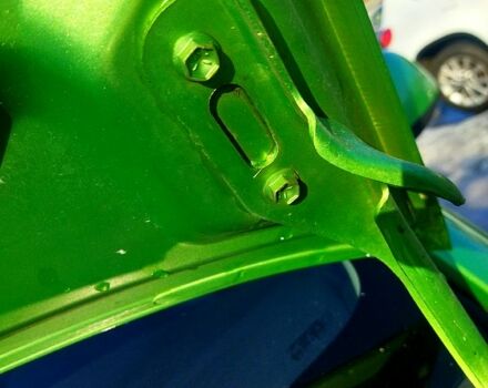 Зелений Сузукі СХ4, об'ємом двигуна 1.6 л та пробігом 160 тис. км за 7000 $, фото 5 на Automoto.ua