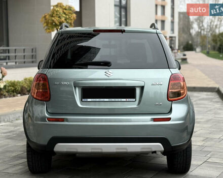 Зеленый Сузуки СХ4, объемом двигателя 1.6 л и пробегом 164 тыс. км за 8950 $, фото 4 на Automoto.ua