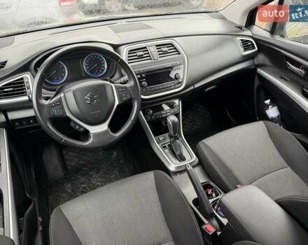 Сузуки СХ4 2015 в Киеве на Automoto.ua Зеленый Сузуки СХ4, объемом двигателя 1.6 л и пробегом 90 тыс. км за 9700 $, фото 5 на Automoto.ua