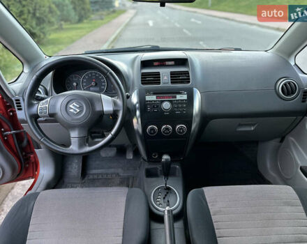 Помаранчевий Сузукі СХ4, об'ємом двигуна 1.6 л та пробігом 202 тис. км за 7200 $, фото 25 на Automoto.ua