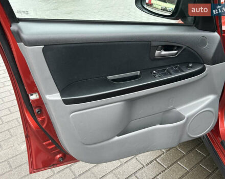 Помаранчевий Сузукі СХ4, об'ємом двигуна 1.6 л та пробігом 240 тис. км за 7500 $, фото 20 на Automoto.ua